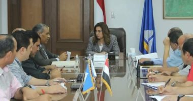 محافظ دمياط تشدد على تكثيف الجهود لرفع الإشغالات باجتماع رؤساء الوحدات المحلية