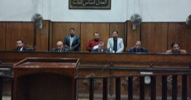 المشدد 10 سنوات لعامل بتهمة حيازة كمية من البانجو وبندقية خرطوش بالشرقية