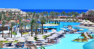 السياحية الداخلية بالغردقة تتفوق على الساحل الشمالي.. نسب الإشغال الفندقى وصلت لـ 95%.. البحر الأحمر  المقصد الأول للعائلات للاستمتاع بالرحلات البحرية والجزر والشعاب المرجانية.. والفنادق متاحة لجميع الفئات