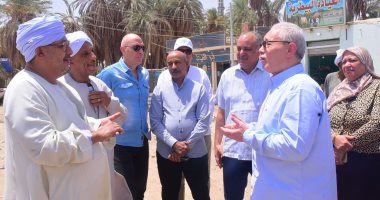 إطلاق شعلة الغاز الطبيعى لأول منزل بقرى حياة كريمة فى إسنا جنوب الأقصر.. صور
