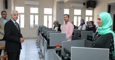 رئيس جامعة المنوفية يتابع فعاليات تدريب المتدربين على إدارة التعلم الإلكترونى