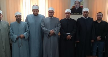 محافظ كفر الشيخ يشيد بالقافلة الدعوية الأزهرية للتوعية ومحاربة الفكر المتطرف