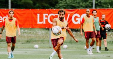 محمد صلاح يظهر بقوة فى تدريبات ليفربول الصباحية .. صور