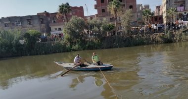 الإنقاذ النهرى تتمكن من انتشال جثمان مسن وحفيده سقطا فى مياه البحر بالدقهلية 