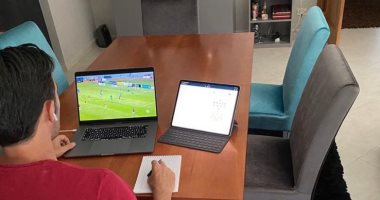 فيتوريا يتابع مباريات الدوري.. صور