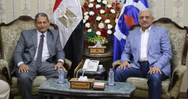 حركة تنقلات الشرطة 2022 .. محافظ السويس يستقبل مدير الأمن الجديد