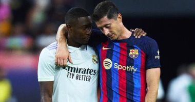 فريق الدورى الألمانى الأشهر فى ريال مدريد و برشلونة بقيادة ليفاندوفسكى