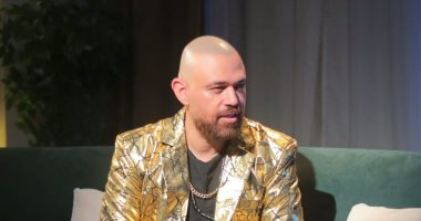 أكرم حسنى وريهام حجاج وآيتن عامر يهنئون خالد تاج الدين بنجاح "خشب زان"