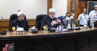 وكيل الأزهر يعلن أسماء العشرة الأوائل "علمى".. حصلوا على أكثر من 99%