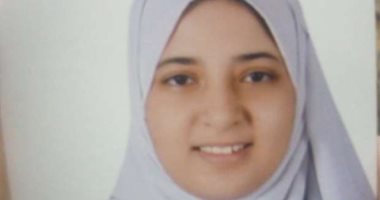 الثالثة علمى بالثانوية الأزهرية: قاطعت السوشيال ميديا وسألتحق بكلية الطب