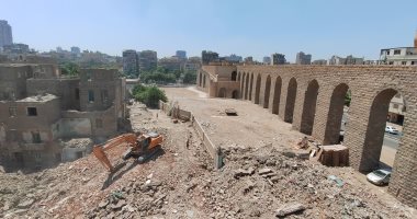 محافظة القاهرة تستكمل إزالة 520 عقارًا خلف سور مجرى العيون.. ونقل السكان لشقق كمبوند الخيالة.. وإزالة عقارات الجباسة بكورنيش النيل وتسليم الأرض للإسكان لبناء وحدات المرحلة الثانية لمشروع التطوير.. فيديو وصور