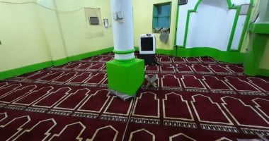 أوقاف الأقصر تنتهى من فرش مسجد الإمام الحسين بالطوايع فى مدينة إسنا.. صور
