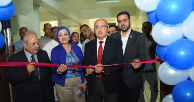 رئيس جامعة أسيوط يفتتح أول وحدة تصنيع لمنتجات اللحوم بمستشفى الطب البيطرى.. صور
