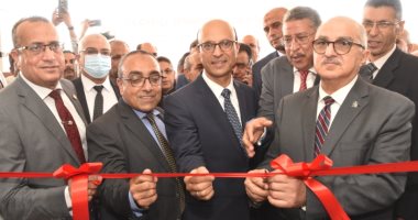 رئيس جامعة أسيوط يفتتح مرحلة جديدة من تشغيل أكبر مستشفى جامعي للطوارئ
