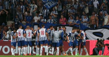 بورتو يتوج بكأس السوبر البرتغالى بثلاثية فى تونديلا