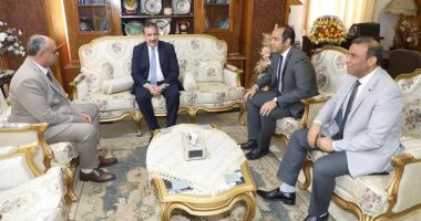 محافظ المنوفية يقدم التهنئة لمدير الأمن الجديد