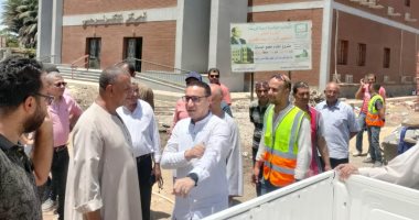 معاون محافظ بنى سويف يتفقد سير العمل في مشروعات "حياة كريمة" في القطاعات الخدمية