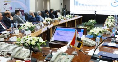 توصيات ورشة العمل الـ17 لمعلومات الوزراء لمناقشة مستهدفات الصناعات النسيجية بوثيقة "ملكية الدولة": ضخ مزيد من الاستثمارات للنهوض بأداء محالج القطن.. توفير الغزول والأصباغ ودعم برامج التعليم الفني لتأهيل العمالة