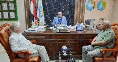رئيس "مياه سوهاج" يلتقى بممثلى شركاء التنمية الأوروبيين لبحث تحسين الخدمات.. صور