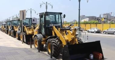 محافظ دمياط تشهد استلام 4 لوادر مفصلية وتوزيع 14 لودرا زاحفا