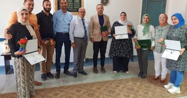 رئيس مياه المنوفية يكرم الحاصلين على الماجستير والدكتوراه من العاملين بالشركة