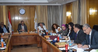 لجنة الصناعات الصغيرة باتحاد الصناعات تدرس سلاسل الإنتاج لتوفير فرص استثمارية