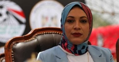 دينا الرفاعي تزور معسكر منتخب النسائية وتعقد جلسة مع الجهاز الفني
