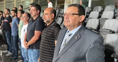 فيتوريا والجهاز المعاون للمنتخب يتفقد ملعب برج العرب ويتابع لقاء المصرى وطلائع الجيش