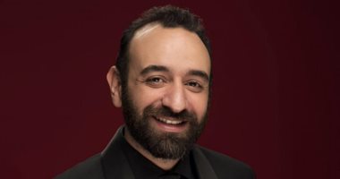 عمرو سلامة ينتهى من تصوير حلقة فى برنامج "لايت شو" على الحياة