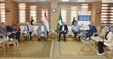 محافظ الشرقية يلتقي وفد التنمية الاقتصادية بوزارة التنمية المحلية