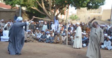 التحطيب يسحر القلوب فى احتفالات مولد السلطان عبد الجليل بمدينة إسنا.. صور