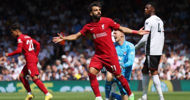 محمد صلاح ضمن المرشحين لجائزة الكرة الذهبية 2022