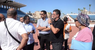 فيتوريا يزور استاد الإسكندرية ويشيد بالملعب.. صور