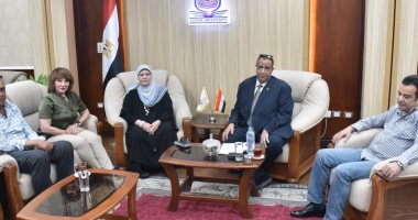 رئيس جامعة الأقصر يناقش مع أعضاء مجلس النواب سبل التغلب على تحديات الجامعة