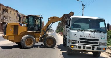 نشاط مكثف للوحدات المحلية بالإسماعيلية فى قطاعات النظافة والإنارة العامة