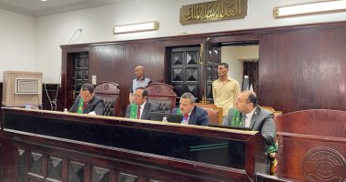 جنايات الأقصر تصدر حكمها بالإعدام على ربة منزل وعشيقها لقتلهما الزوج