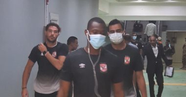 الأهلي يصل برج العرب استعدادا لمواجهة الاتحاد السكندرى فى الدورى.. صور