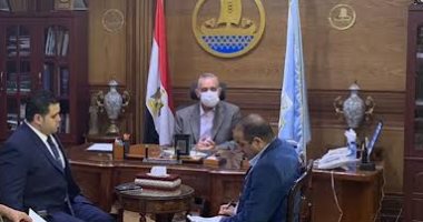 محافظ كفر الشيخ يناقش أعمال تأهيل وتبطين الترع بقرى حياة كريمة فى مطوبس