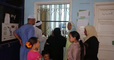 صحة الأقصر تنظم قافلة طبية بوحدة نجع عبد العزيز بالبياضية.. صور