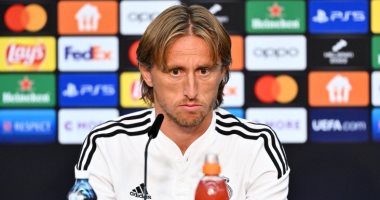ريال مدريد يطالب مودريتش بالاعتزال دوليًا لتمديد عقده موسمًا