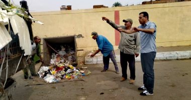 رفع مخلفات وأتربة وتراكمات فى حملات نظافة بالأقصر.. صور
