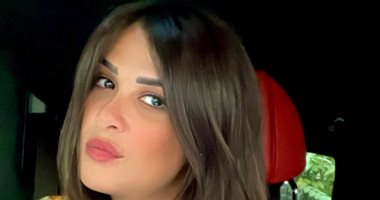 صيف ياسمين عبد العزيز فى الساحل الشمالى × 8 صور 