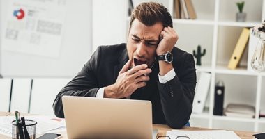 قبل ما تفكر فى الاستقالة.. 5 نصائح للتعامل مع الإرهاق بسبب العمل 