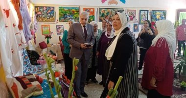 وكيل تعليم الإسماعيلية يفتتح معرض الأنشطة الدائم بمدرسة أم الأبطال الثانوية بنات.. صور