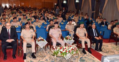 الفريق أسامة عسكر يشهد ندوة هيئة التدريب للقوات المسلحة