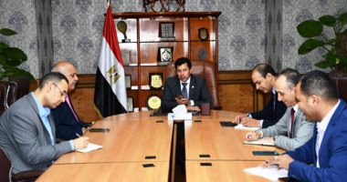وزير الرياضة يبحث الاستعدادات لبطولة العالم للرماية فى المسدس والبندقية رجال وسيدات ناشئين وناشئات وعدد من الأحداث والفعاليات الدولية
