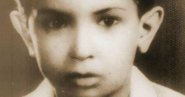 شاهد نور الشريف أثناء طفولته.. فى ذكرى رحيله