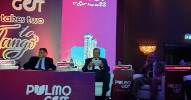 عوض تاج الدين: الرئيس السيسى وجه بالكشف عن الأمراض للطلبة الجدد بالجامعات