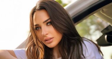 ساندى تتعاون مع عزيز الشافعى وأسامة الهندى فى أغنية جديدة