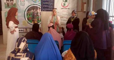 مياه سوهاج تستهدف رواد القوافل الصحية بجرجا وطهطا والمنشاة لنشر الوعى المائى
